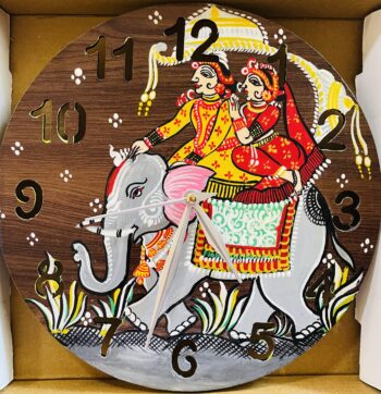 King and  queen pattachitra clock